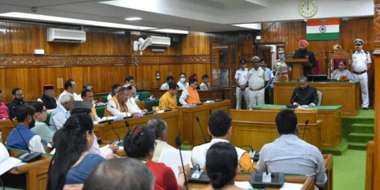 बड़ी खबर : उत्तराखंड विधानसभा का पहला सत्र शुरू। जानिए क्या रही मुख्य बातें