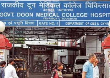 बड़ी खबर: आखिर क्यों इन तीन सो कर्मचारियों को नहीं दिया गया एक महीने से वेतन…