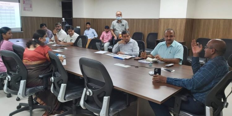 ब्रेकिंग : सचिव पुरुषोत्तम ने अधिकारियों को दिए कड़े निर्देश