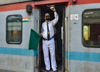 Indian Railways New Rule:  ट्रेन में अब गार्ड नहीं होंगे, जानिए क्यों ?