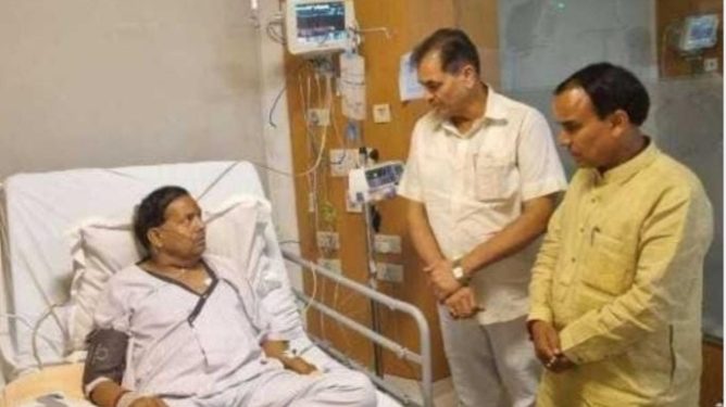 बड़ी खबर: दून में इलाज न मिलने पर कैबिनेट मंत्री दिल्ली हुए रेफर