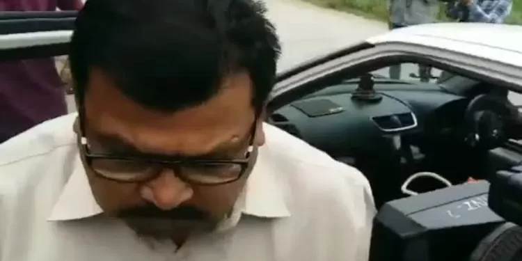 बड़ी खबर: जेल में बंद निलंबित आईएएस, एक दिन की रिमांड पर। क्या खोलेंगे राज। पढ़िए पूरी खबर