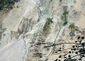 बड़ी खबर: जल विज्ञान संस्थान एवं भूगर्भीय संस्थान टीम से समाज सेवी बृजवासी ने की इस पहाड़ी का अध्ययन कराने की मांग