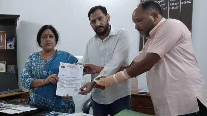 बड़ी खबर: मनमाने बिलों को लेकर महाप्रबंधक से मिला यूकेडी