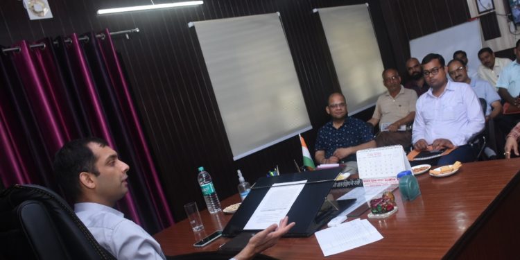 बड़ी खबर: जिलाधिकारी अभिषेक रुहेला ने मानसून सत्र को देखते हुए दिए ये निर्देश