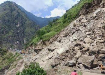 बड़ी खबर: भारी बारिश के चलते 181 सड़के बंद। अलर्ट जारी