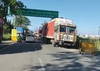 बड़ी खबर:  उत्तराखंड के बाजपुर दोराहा पर जिला पंचायत के नाम पर की जा रही अवैध वसूली