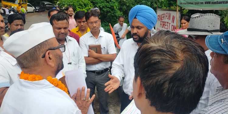 आजादी के अमृत महोत्सव पर स्वतंत्रता संग्राम सेनानी स्व. चंदन सिंह बिष्ट के ग्रामीण आज भी सडक के लिये संघर्ष करने को मजबूर