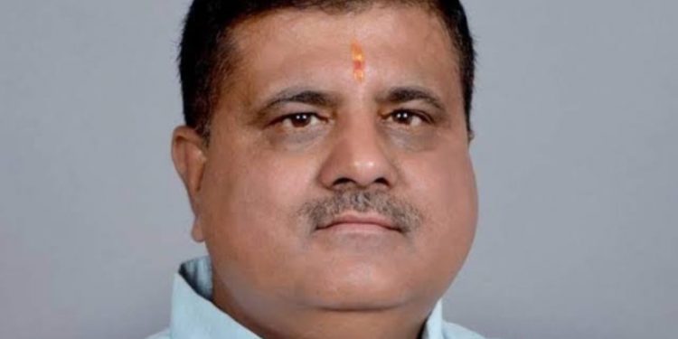 बड़ी खबर: तिरंगा बयान को लेकर बीजेपी के प्रदेश अध्यक्ष के खिलाफ तहरीर