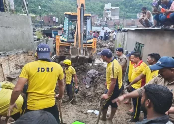 दुखद: बारिश का कहर। मकान गिरने से 3 की मौत