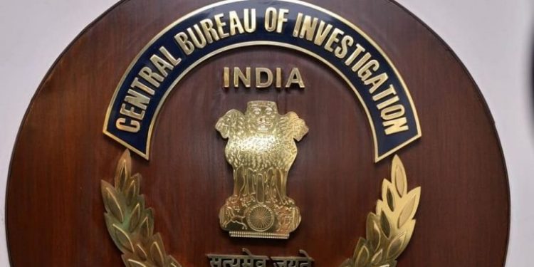 बिग ब्रेकिंग: केंट बोर्ड छावनी परिषद में पड़ी CBI की रेड। मचा हड़कंप