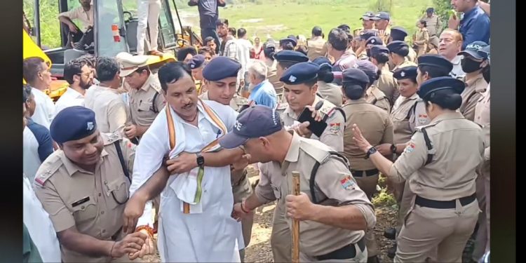 आबादी क्षेत्र के नजदीक सीवर ट्रीटमेंट प्लांट का कोई औचित्य नहीं – विक्रम सिंह नेगी