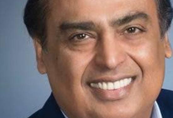 बड़ी खबर: जौली ग्रांट एयरपोर्ट पर फंसे मुकेश अंबानी