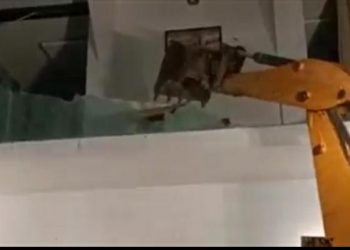 एक्सक्लूसिव: अंकिता के हत्यारे भाजपा नेता के बेटे के रिजोर्ट पर चला बुलडोजर