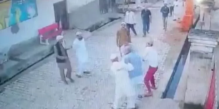 अपराध: यहां सगे भाई ने अपने भाई को चाकू से गोदा,मचा हड़कंप।