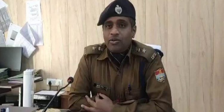 बड़ी कार्यवाही: दिवाली पर ड्यूटी से नदारद रहे पुलिस ऑफिसर्स पर सख्त एसएसपी रुद्रपुर।