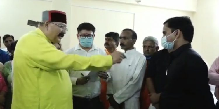 बड़ी खबर: पर्यटन मंत्री सतपाल महाराज का निर्देश,सभी होटेल्स, स्टे होम,रिजॉर्ट्स,की हो जांच।