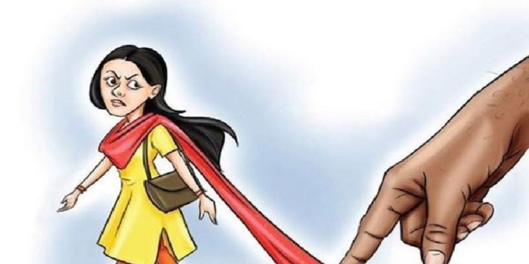 दुस्साहस: यहां महिला पार्षद से छेड़छाड़, वार्ड के लोगो में रोष।