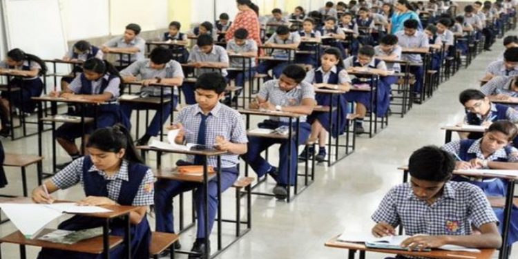 बड़ी खबर: हाईस्कूल और इंटरमीडिएट की बोर्ड परीक्षा का आज से ऑनलाइन पंजीकरण।