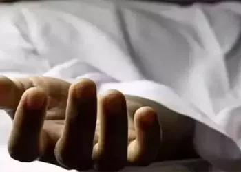 क्राइम: यहां बस स्टैंड के पास होटल में मिली लाश।मची सनसनी।