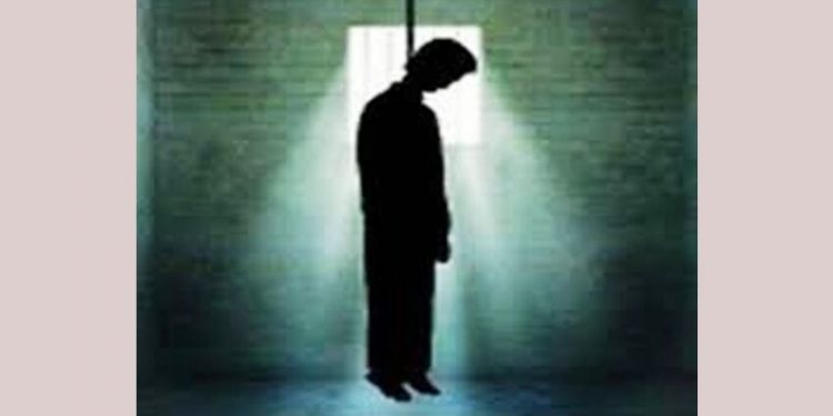 दुखद: माता पिता की सेवा न कर पाने इतना मलाल,की उठा लिया ये कदम।