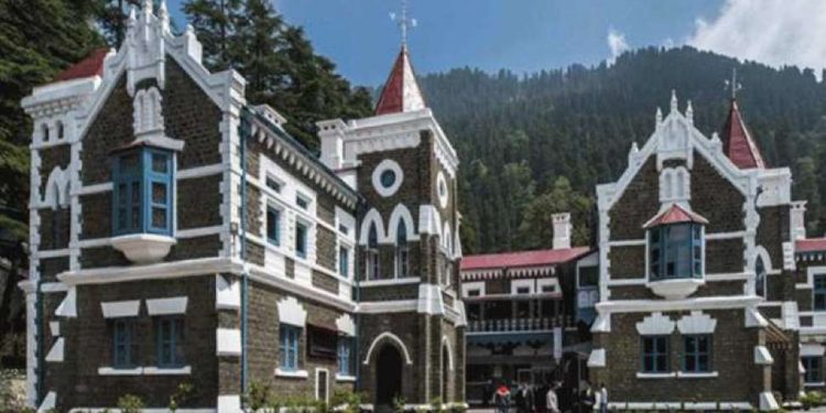 हाईकोर्ट न्यूज: राज्य में कूड़ा निस्तारण की व्यवस्था से नाराज हाईकोर्ट ने प्रदेश के सभी डी.एफ.ओ पर लगाया जुर्माना।