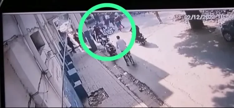 खुलासा: छात्र पर चाकू से हमला करने वाले 3 छात्रों को पुलिस ने चिन्हित किया। 