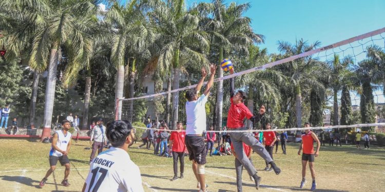 बड़ी खबर: SGRR एनुअल स्पोर्ट्स वीक का दूसरा दिन क्रिकेट, बॉलीबॉल, थ्रो बॉल, कैरम व टेबल टैनिस के नाम रहा