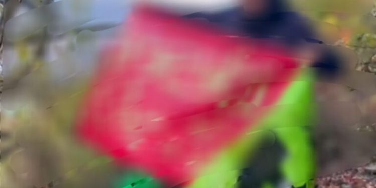 बड़ी खबर: पहाड़ की शांत वादियों में पाकिस्तान बार एसोसिएशन का मिला झंडा।