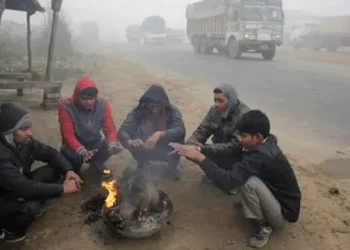 मौसम अपडेट: बदलेगा मौसम का मिजाज़। 15 दिसंबर से पड़ेगी कड़ाके की ठंड।