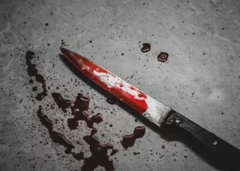 ब्रेकिंग: यहां स्कूल के बाहर छात्र को मारा चाकू।अस्पताल में भर्ती छात्र।