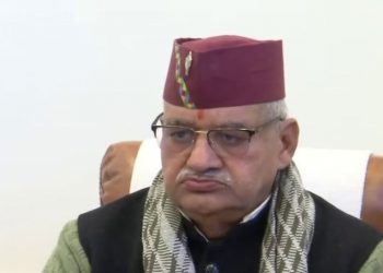 केबिनेट मंत्रियों के लिए भी मुसीबत बन गए है नौकरशाह।