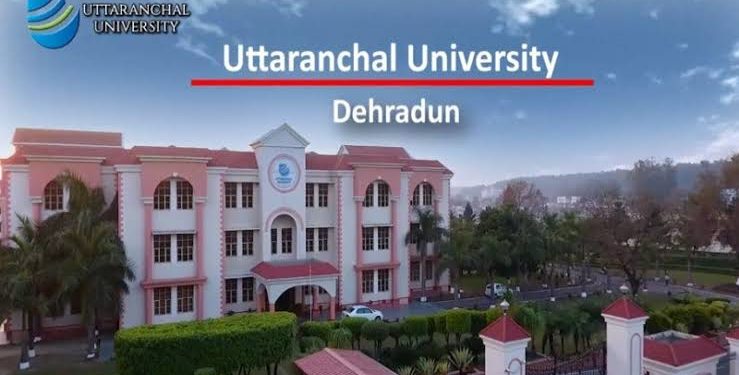 उत्तरांचल यूनिवर्सिटी में छात्रों ने किया हंगामा, महिला वार्डन से छेड़खानी का है मामला,देखें क्या कहा विश्वविद्यालय प्रबंधन ने।