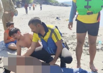 दुखद: गंगा में नहाते वक्त हुआ हादसा।डूबने से युवक की मौत..