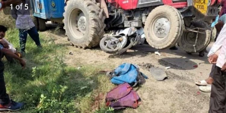 दुखद: यहां खनन के ट्रैक्टर ने स्कूटी को कुचला। स्कूटी सवार व्यक्ति और बच्चे की दर्दनाक मौत..