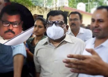 शिकंजा: पूर्व IAS राम विलास यादव को विजिलेंस के बाद ED ने किया गिरफ्तार..