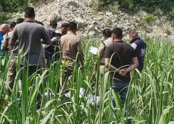 अपराध: यहां गन्ने के खेत में मिला महिला का अर्धनग्न शव। दुष्कर्म की आशंका..