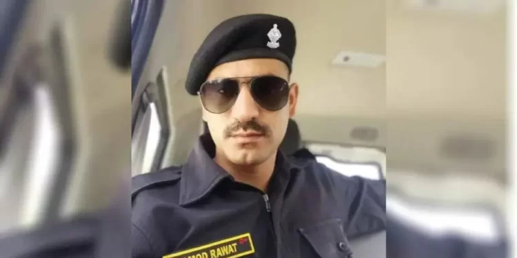 अभी अभी: देहरादून मुख्यमंत्री आवास में जवान ने खुद को गोली से उड़ाया..मौत