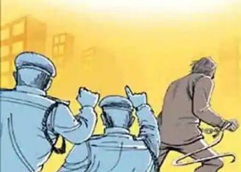 बड़ी खबर: यहां पुलिस कस्टडी से बंदी फरार। ASI समेत 3 पुलिसकर्मी सस्पेंड..