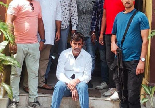 बड़ी खबर: उत्तराखंड STF ने लाखों की ठगी करने वाले दिल्ली पुलिस के सिपाही को दबोचा..