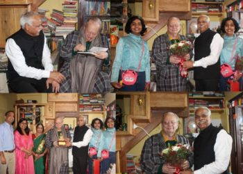 बड़ी खबर: पद्म श्री डा० बी. के. एस. संजय ने मशहूर लेखक रास्किन बॉन्ड को भेंट की अपनी पुस्तकें..