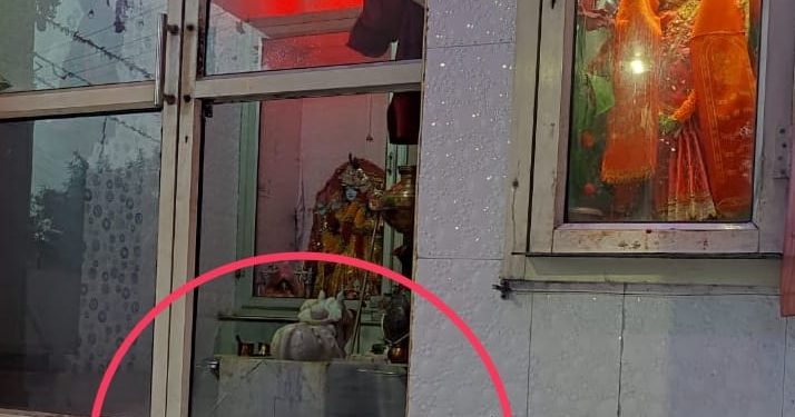 चोरी : सावन माह की पहली रात को शिव मंदिर में चोरों ने किया हाथ साफ, शिव भक्तों में रोष..