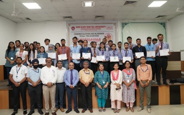 बड़ी खबर: एसजीआरआर विश्वविद्यालय में प्रतिभाओं का सम्मान..