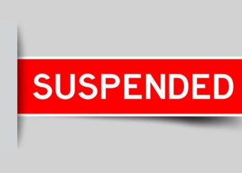 कार्यवाही: यहां प्रधानाध्यापिका ने कर दी हद, हुई निलंबित। मामला जानकर रह जायेंगे दंग..