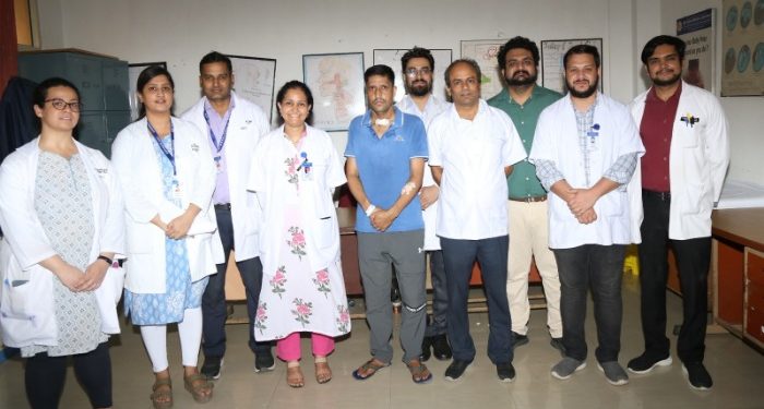 उपलब्धि: श्री महंत इन्दिरेश अस्पताल की ईएनटी सर्जन ने मरीज के गले से निकाला एक किलो का ट्यूमर..