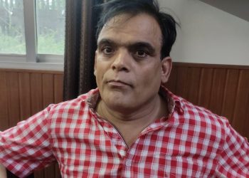 एक्शन: सतपाल महाराज ने रिश्वतखोर PCS अधिकारी को निलंबित करने दिये आदेश..