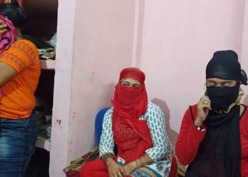 शर्मनाक: यहां मां बेटी चला रहे थे सेक्स रैकेट, बेटा-दामाद ढूढ़ते थे ग्राहक..