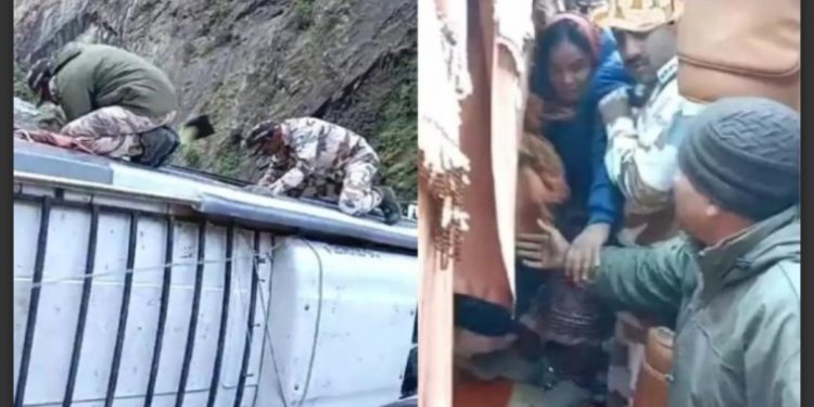 हादसा : चमोली विष्णुप्रयाग में यात्रियों से भरी वाहन दुर्घटनग्रत,18 यात्री थे सवार।