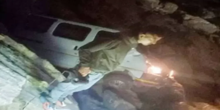 दुखद : दिवाली के दिन बुझे घर के चिराग, सड़क हादसे में युवती समेत दो लोगों की मौत, दो की हालत गंभीर