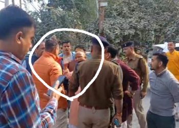 प्रेमचंद अग्रवाल के बाद भाजपा के एक और विधायक की गुंडागर्दी वीडियो वायरल, आप भी देखें।